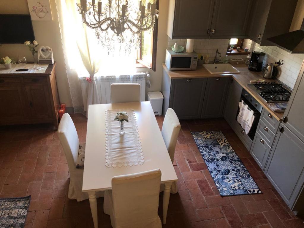 Dolce Cuore Luxe Apartment Chianti Florence Male Romantyczne Mieszkanie San Donato in Poggio Luaran gambar