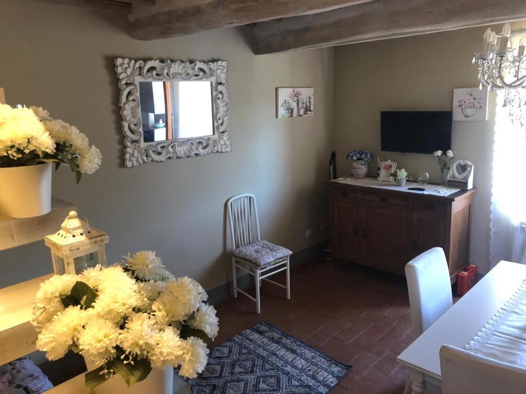 Dolce Cuore Luxe Apartment Chianti Florence Male Romantyczne Mieszkanie San Donato in Poggio Luaran gambar